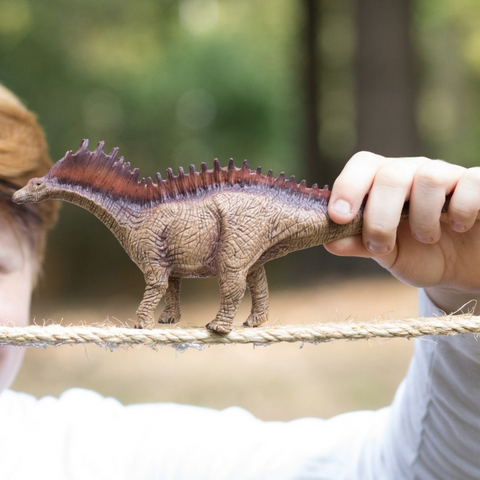  Schleich Dinosaurs Realistic Monolophosaurus Figure - Detailed  Prehistoric Jurassic Dino Toy, Highly Durable for Education and Fun for  Boys and Girls, Gift for Kids Ages 4+ : Toys & Games